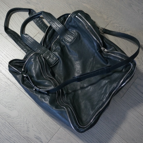 Alexander Wang Handbags - Alexander Wang Trudy Tote